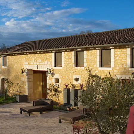 Les Deux Abbesses En | La Grande Maison Bed & Breakfast
