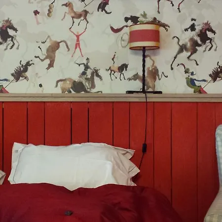 Les Deux Abbesses En Vert | La Grande Maison فندق مبيت وإفطار Mareuil-sur-Belle