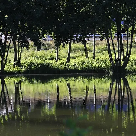 Les Deux Abbesses En Vert | La Grande Maison 3*