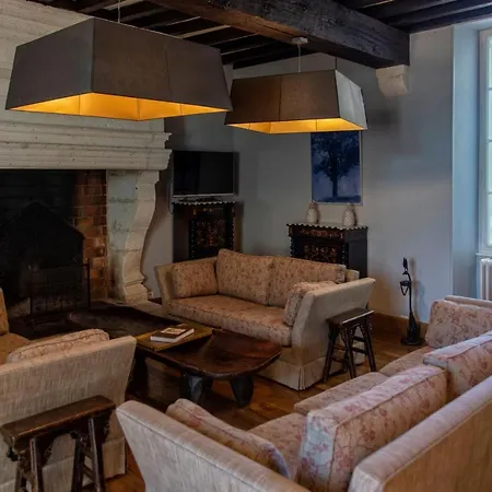 Les Deux Abbesses En | La Grande Maison Bed & Breakfast 4*