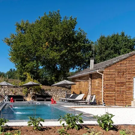 Les Deux Abbesses En Vert | La Grande Maison 4* Mareuil-sur-Belle