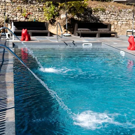 Les Deux Abbesses En Vert | La Grande Maison فندق مبيت وإفطار Mareuil-sur-Belle