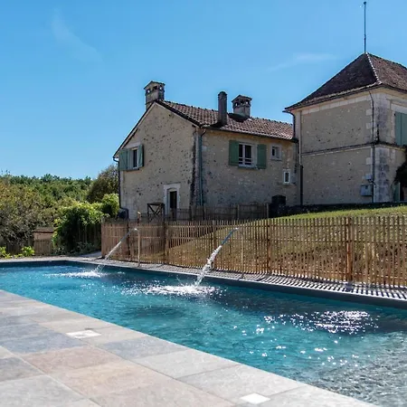Bed & Breakfast Les Deux Abbesses En | La Grande Maison