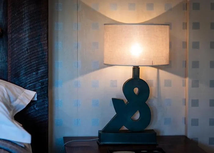 Les Deux Abbesses En Vert | La Grande Maison 4* Mareuil-sur-Belle