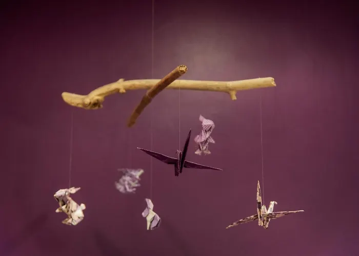 Les Deux Abbesses En Vert | La Grande Maison Couette-café